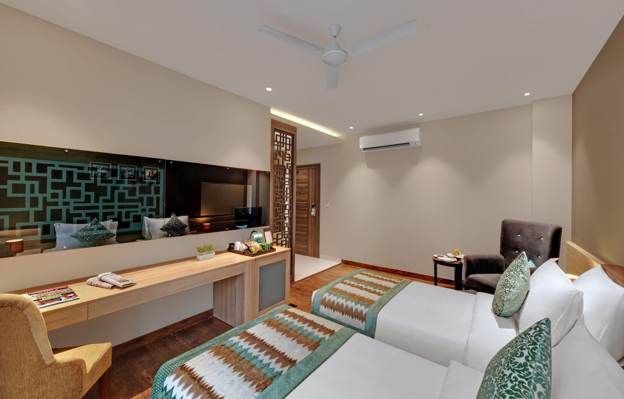 Hotel The Fern Residency Udaipur Esterno foto