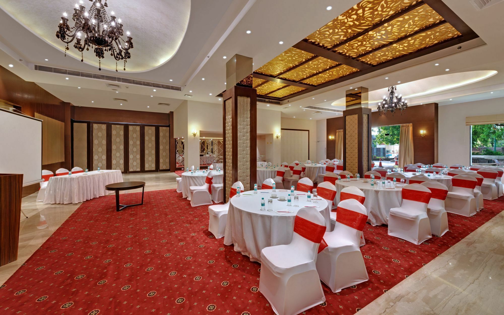 Hotel The Fern Residency Udaipur Esterno foto