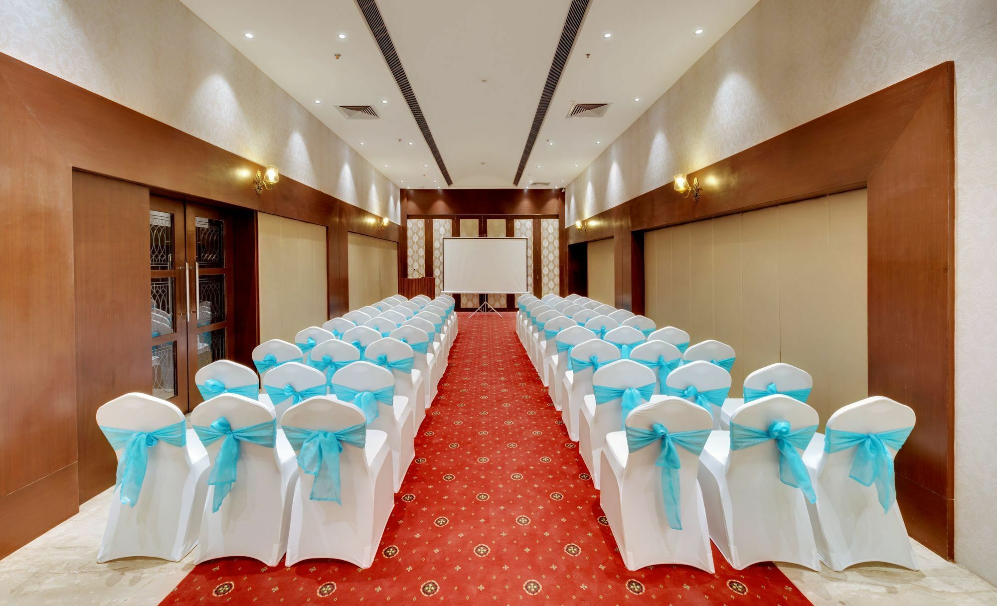 Hotel The Fern Residency Udaipur Esterno foto