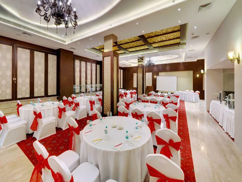 Hotel The Fern Residency Udaipur Esterno foto